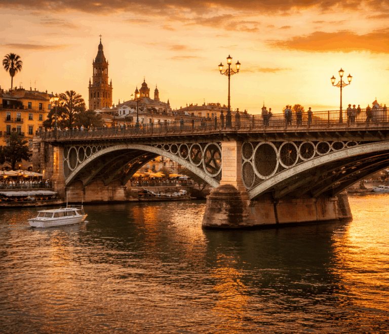 Visit for free in Seville during 2026 - EEUU - Americans Travel - Spain - Giralda Tours